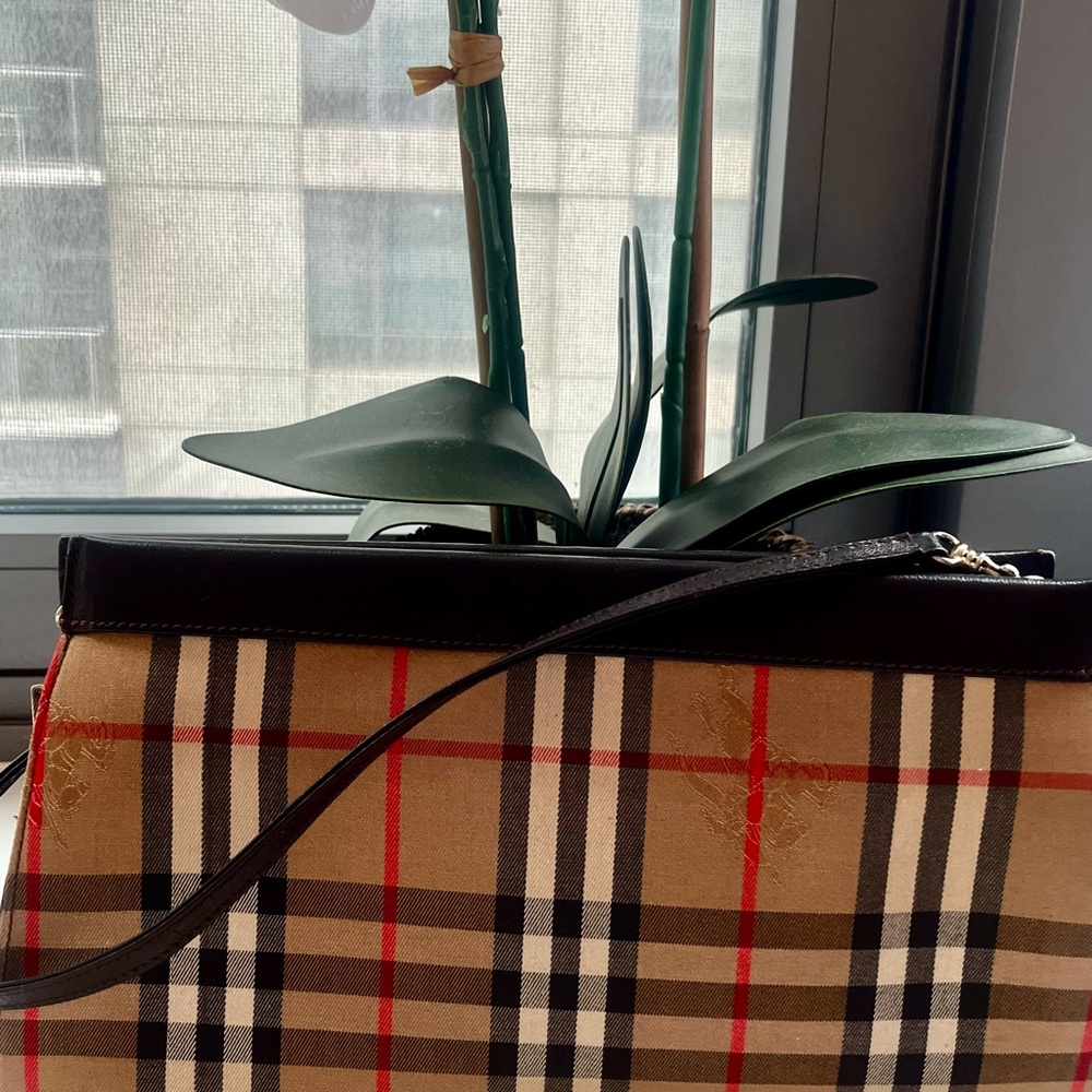 Vintage 1990s Burberry Canvas Shoulder Bag 💕 COA pictured - strap off one side - Picture 2 of 14